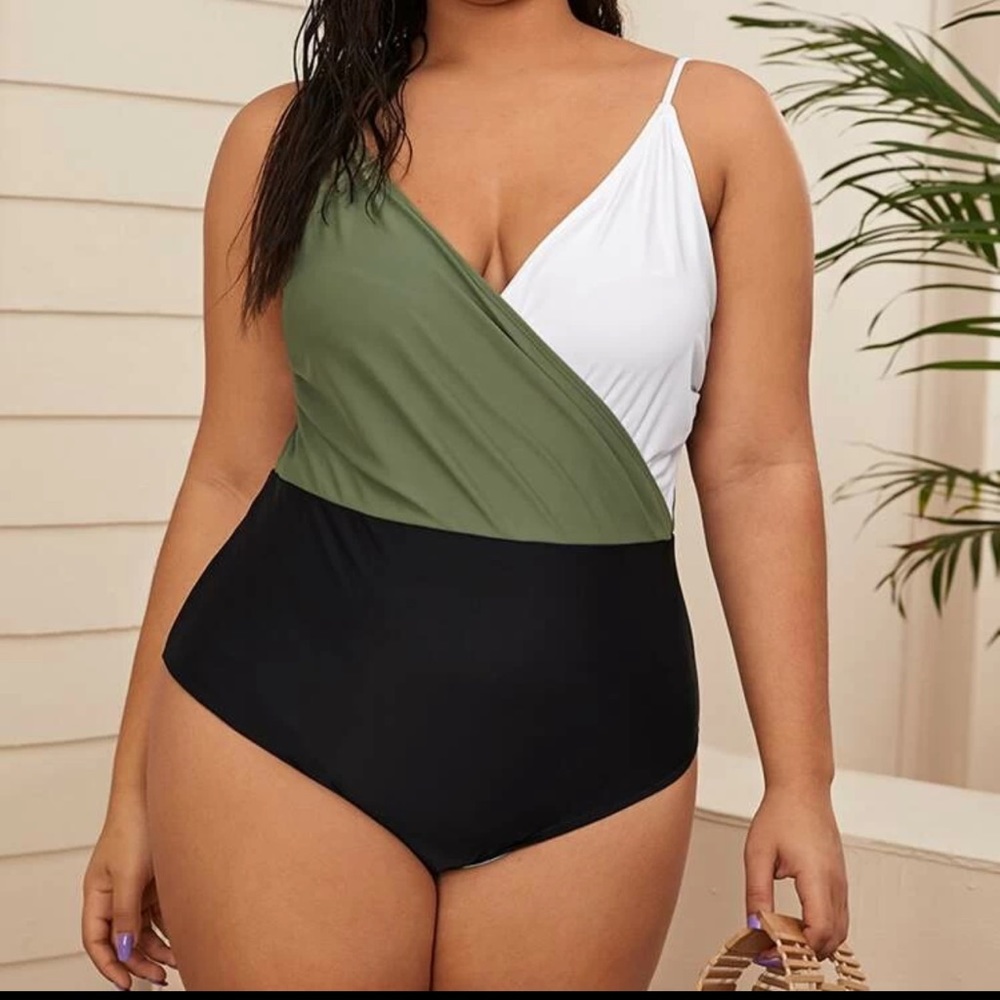 Bathing suit